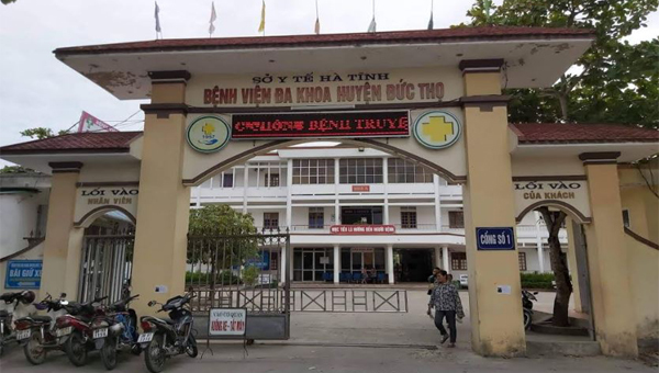 Vụ trẻ sơ sinh tử vong với vết đứt cổ, Sở Y tế mời chuyên gia Hà Nội