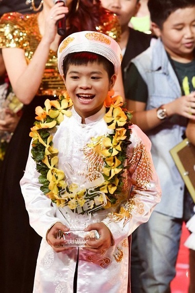 Dàn sao nhí The Voice Kids: Người yêu ở tuổi 18, kẻ bị tố chảnh chọe vô ơn