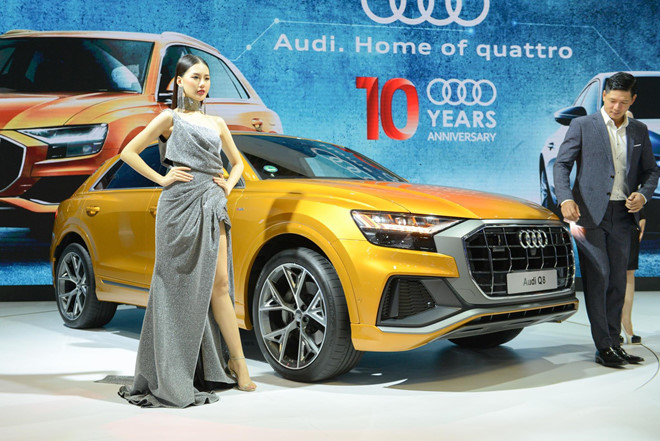Vietnamese told not to expect high-end cars to become cheaper