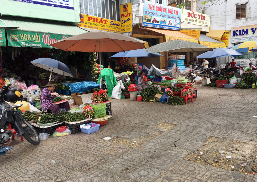 Chợ Sài Gòn hơn nửa thế kỷ chuyên bán trầu cau ở Sài Gòn