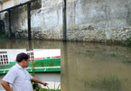 Dãy nhà 'nguy khốn' bên bờ sông ở Hà Giang, thủy điện dùng dằng xử lý