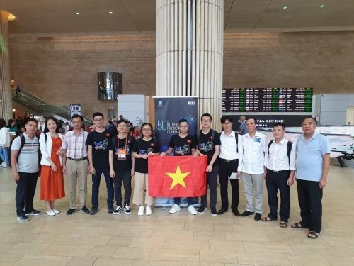 Vietnam wins three golds at 50th International Physics Olympiad