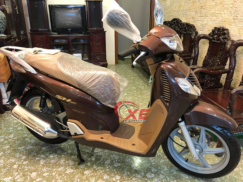 Honda SH150i đi 10 năm rao 250 triệu, cao hơn cả giá gốc