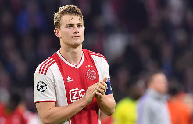 Juventus 'chồng tiền' hoàn tất chiêu mộ De Ligt