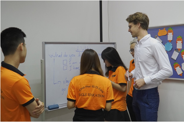 Môi trường Anh Ngữ toàn diện ở Eagle Education