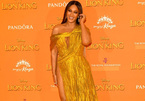 Beyoncé in Cong Tri’s dress at Lion King premiere