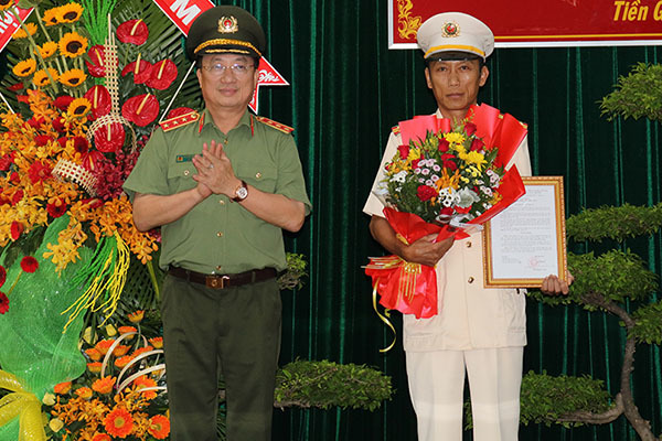 Phó giám đốc Công an Bến Tre làm Giám đốc Công an Tiền Giang