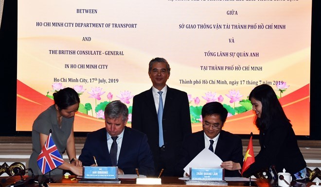 HCM City, UK partner in building smart urban