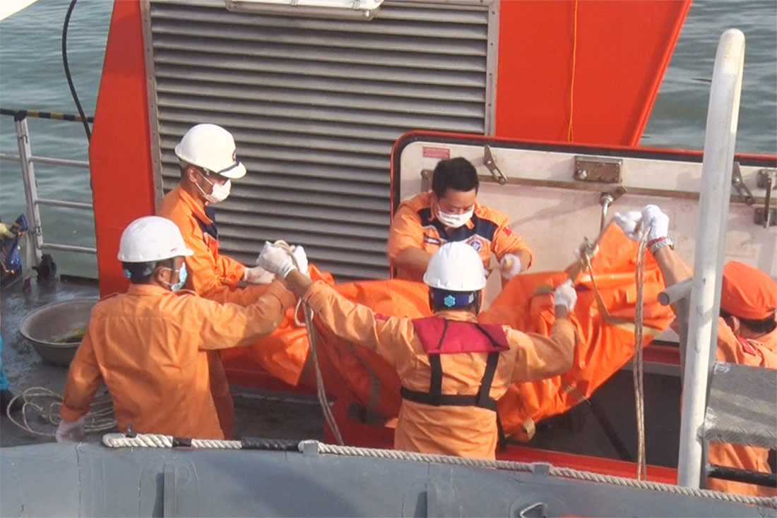 Xét nghiệm ADN 2 thi thể thuyền viên tàu cá Nghệ An bị đâm chìm