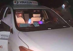 Tài xế taxi Vinasun bị cướp cứa cổ trong đêm