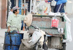 HCM City offers help to private garbage collectors