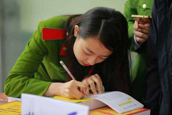 Học viện Cảnh sát nhân dân công bố điểm sàn xét tuyển