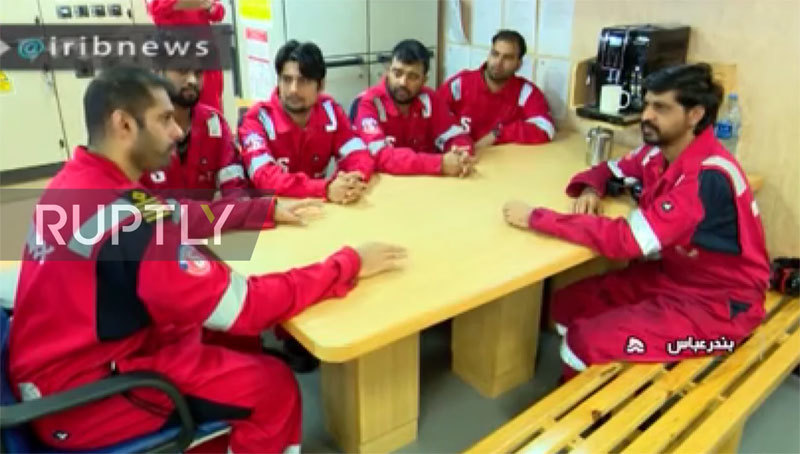 Iran tung video về thủy thủ trên tàu dầu Anh