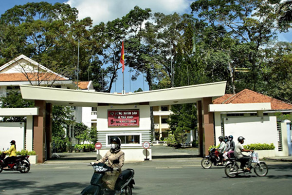 Giám đốc Sở ở Trà Vinh hơn 5 năm không một ngày tiếp dân