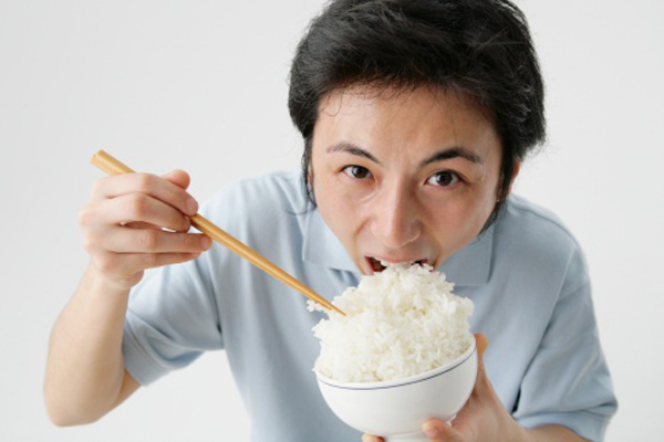 3 sai lầm ăn uống nghiêm trọng khiến mỡ máu tăng cao