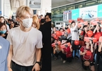 Fan Việt nhuộm đỏ sân bay, đón 'vị thần phương Đông' Kim Jae Joong
