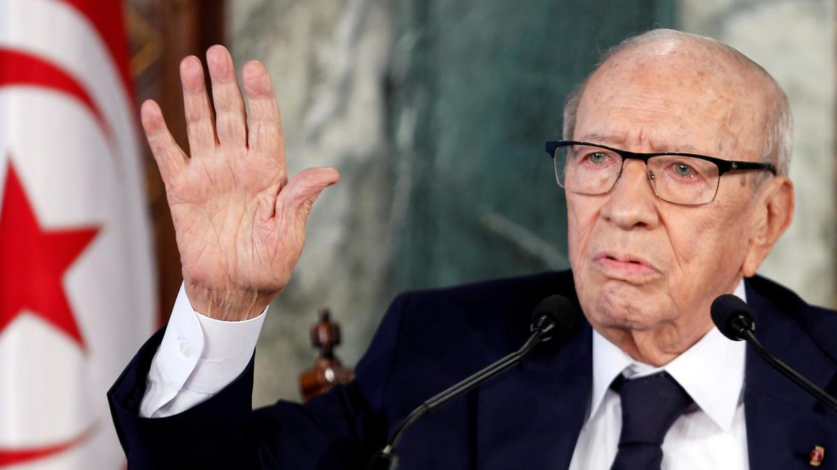 Tổng thống Tunisia bất ngờ qua đời