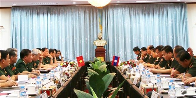 Vietnam, Laos hold first defence policy exchange