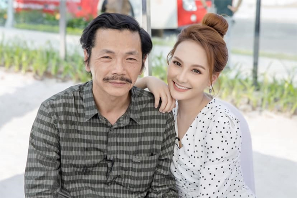 Bảo Thanh chúc mừng 'bố' Trung Anh được xét tặng Nghệ sĩ nhân dân
