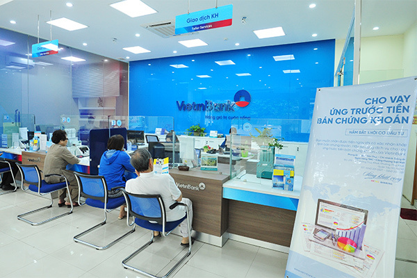 Cách sử dụng dịch vụ ngân hàng của người khôn ngoan