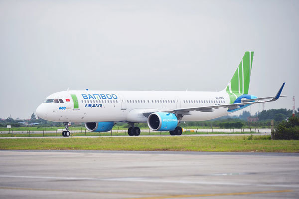 Khách tự ý mở cửa thoát hiểm, chuyến bay Bamboo Airways chậm giờ cất cánh