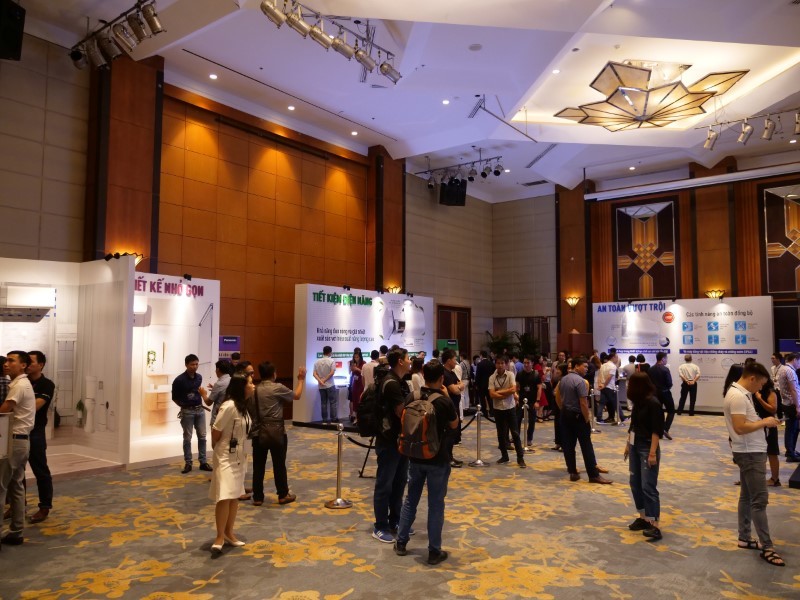 Panasonic ra mắt bình nước nóng gián tiếp đầu tiên không cần bảo trì