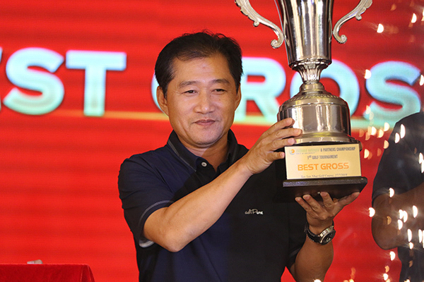 Giải Golf BM & Partners Championship: Gắn kết yêu thương