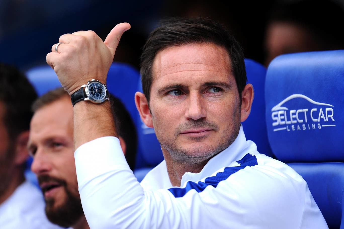 Lampard truyền cảm hứng, Chelsea dội 'cơn mưa gôn'