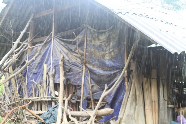 Trao tặng “Ngôi nhà mơ ước” cho 2 hộ nghèo ở Lào Cai
