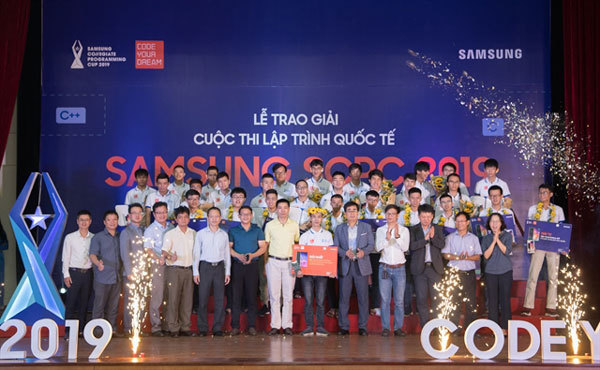 VN students to compete in Samsung Collegiate Programming Cup final