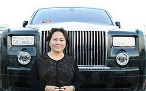 Nữ đại gia cưỡi Rolls-Royce, bệnh tật phá sản, cuối đời xộ khám