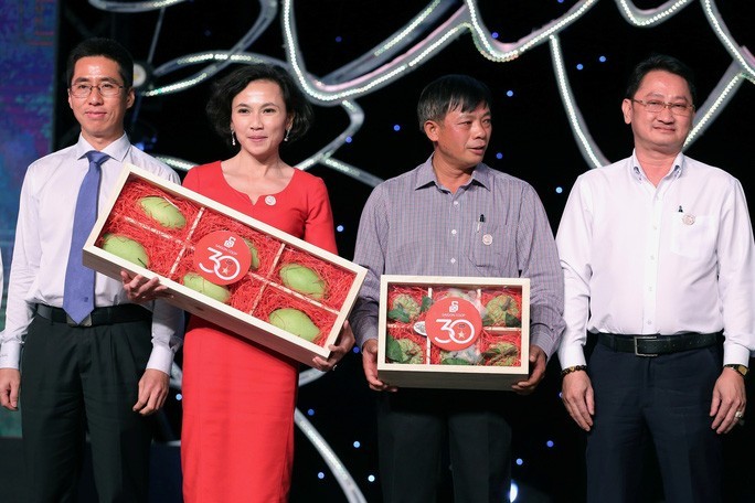 Lạ Việt Nam, chùm nhãn lồng cổ Hưng Yên bán giá 100 triệu đồng