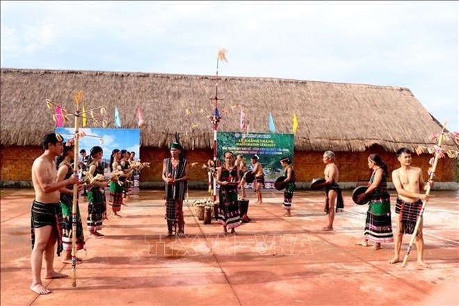 Dak Nong province inaugurates house displaying lithophones