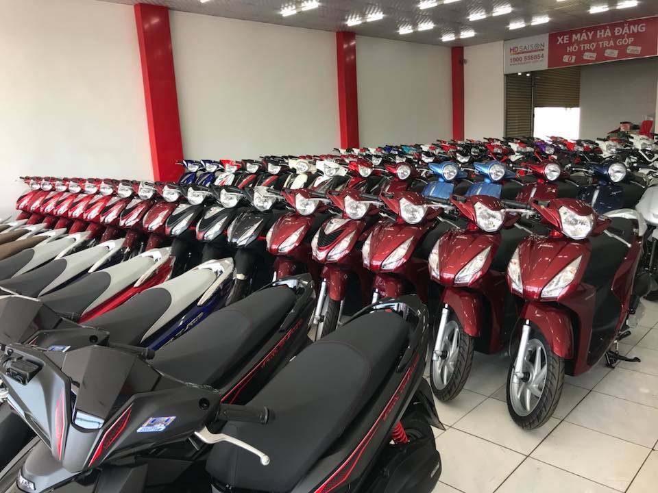 Mở đầu tháng cô hồn, xe máy giảm giá mạnh lập đáy mới