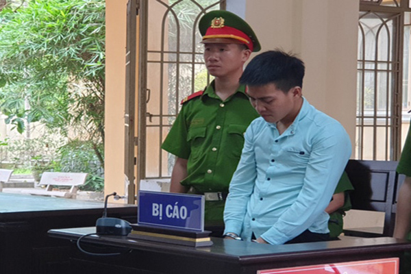 Hiếp dâm bé gái lớp 1, gã trai ở Quảng Nam lãnh án 20 năm tù