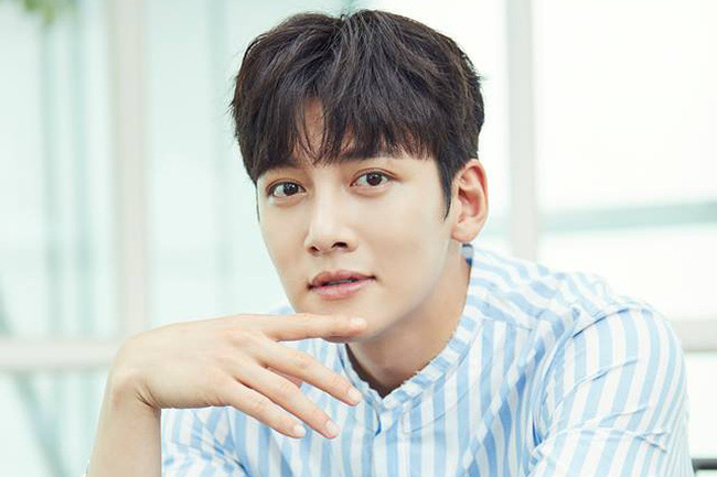 Tài tử Ji Chang Wook hứa sẽ làm fan Việt 'lịm tim'