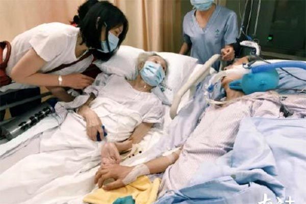 Bức ảnh đoàn tụ lay động hàng triệu trái tim