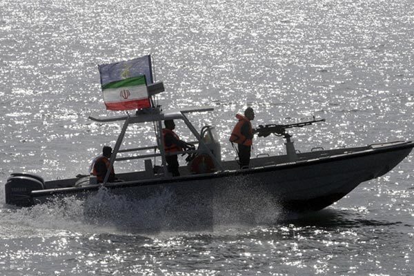 Iran lại bắt giữ tàu nước ngoài
