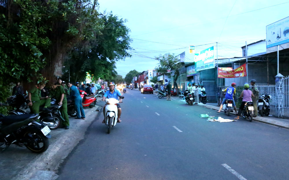 Đâm chết đồng nghiệp trong đội lễ tang khi đi hát karaoke ở Đắk Lắk