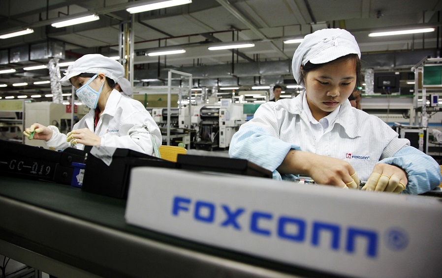 Nhà máy lắp ráp iPhone tại Trung Quốc thiếu điện