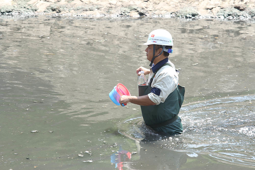 Chuyên gia Nhật sẽ tắm trên sông Tô Lịch