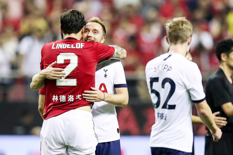 Nóng Eriksen về MU: Tháo ngòi 