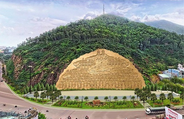 Giant sculptural relief to be built on Binh Dinh mountain