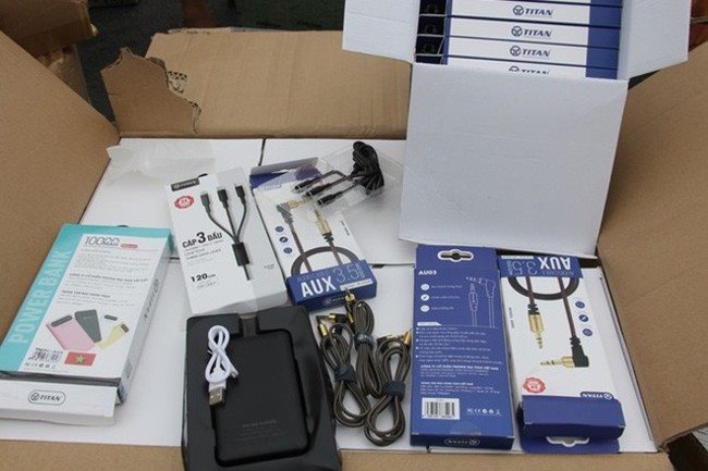 Chinese phone parts with fake Vietnamese origin labels intercepted