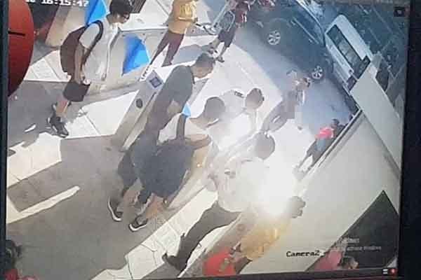 Gia đình bé trai trường Gateway kiến nghị thu thập dữ liệu camera