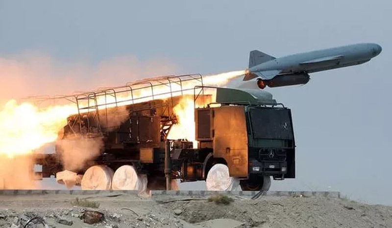 Iran khoe 3 tên lửa mới, cảnh báo sẵn sàng sử dụng