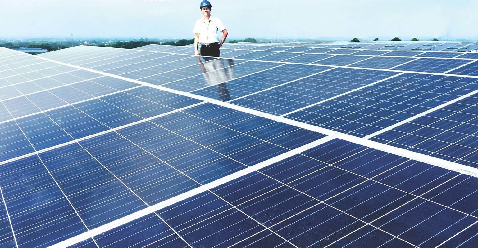 Investors wait for new solar electricity prices