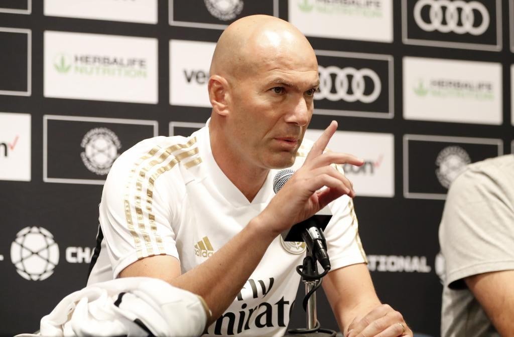 Zidane cãi nhau to với chủ tịch Real Madrid vì Pogba