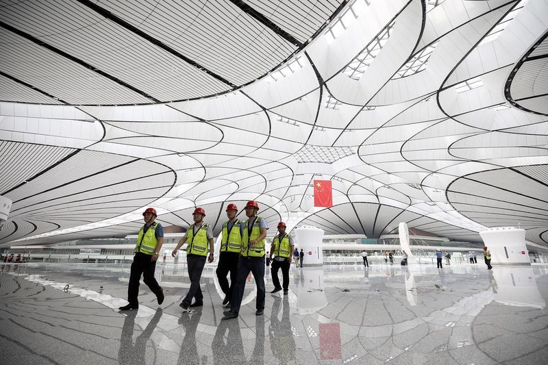 Có gì trong sân bay lớn nhất thế giới trị giá 12 tỷ USD? Có gì trong sân bay lớn nhất thế giới trị giá 12 tỷ USD?