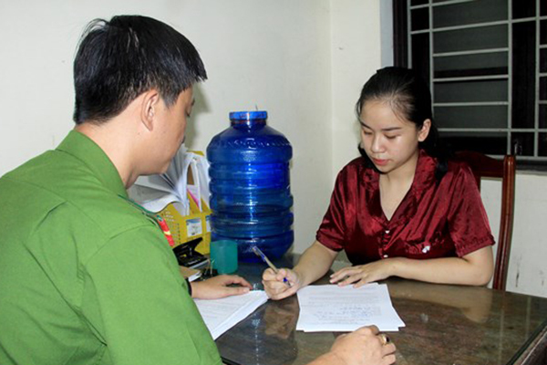 Con đường trở thành tú bà của thiếu nữ 18 tuổi ở Nghệ An